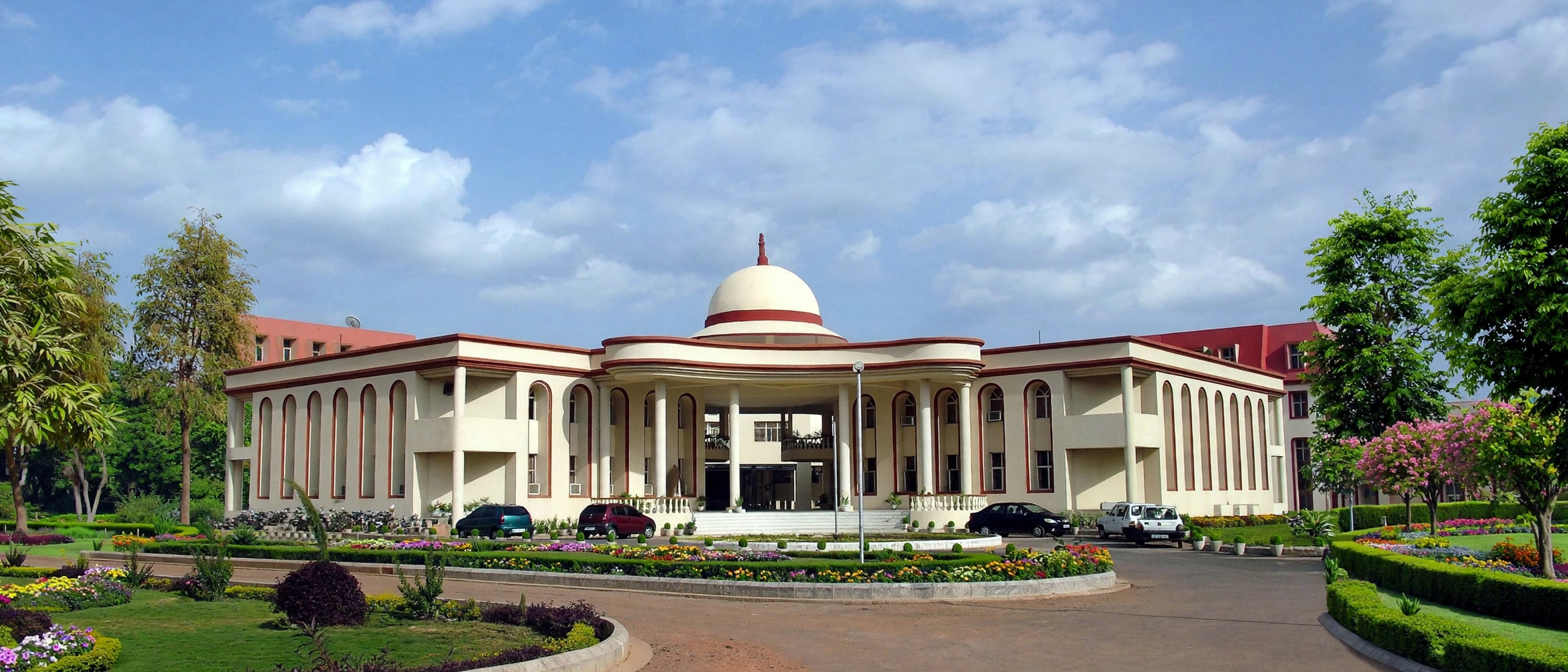 Oriental Institute of Science and Technology
