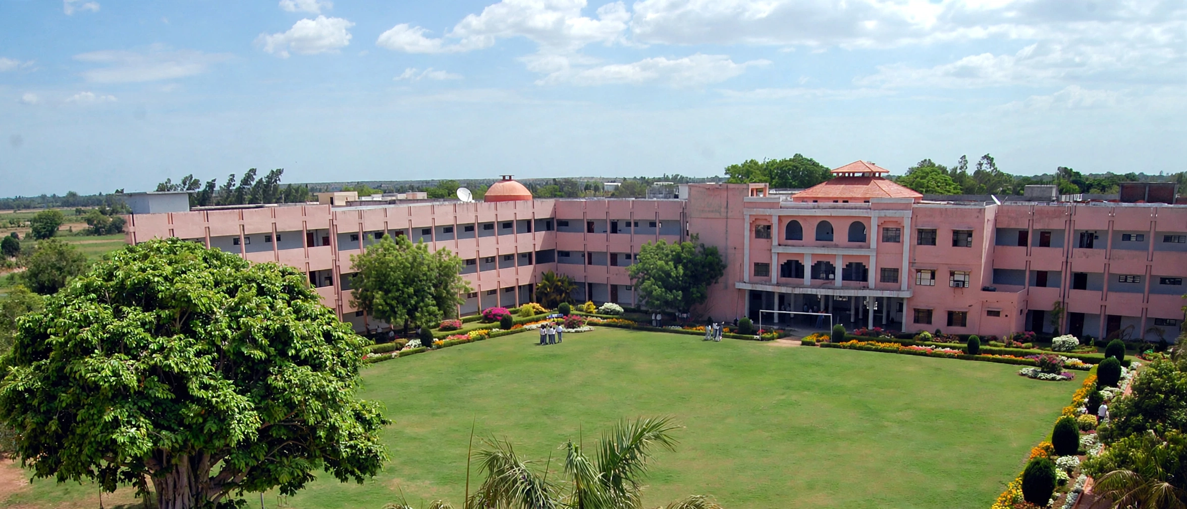 Sri Satya Sai University of Technology and Medical Sciences