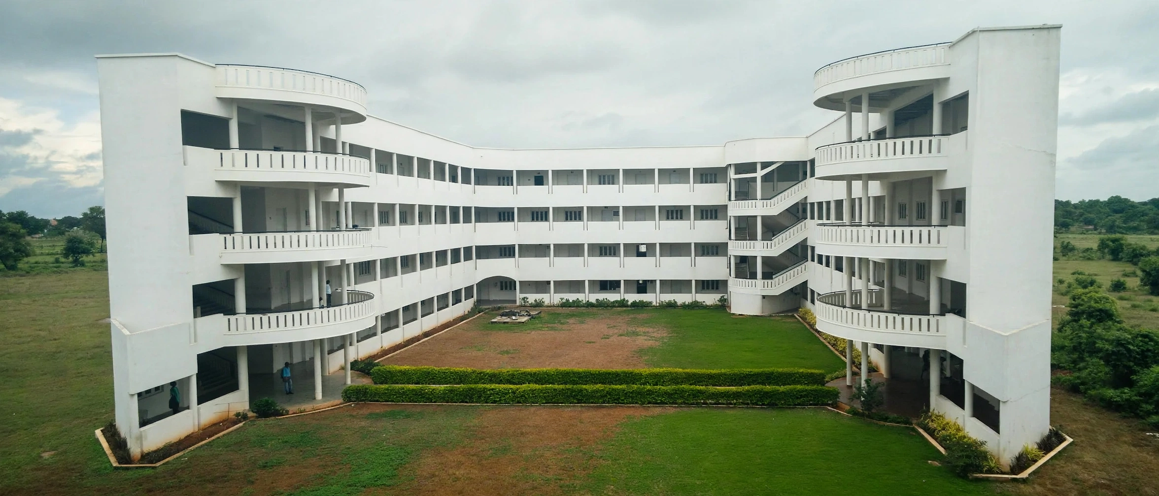 Abhinav College, University of Delhi