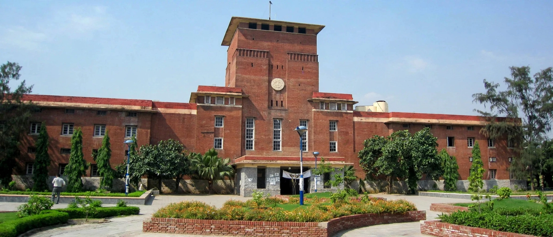 Ayurvedic & Unani Tibbia College, University of Delhi